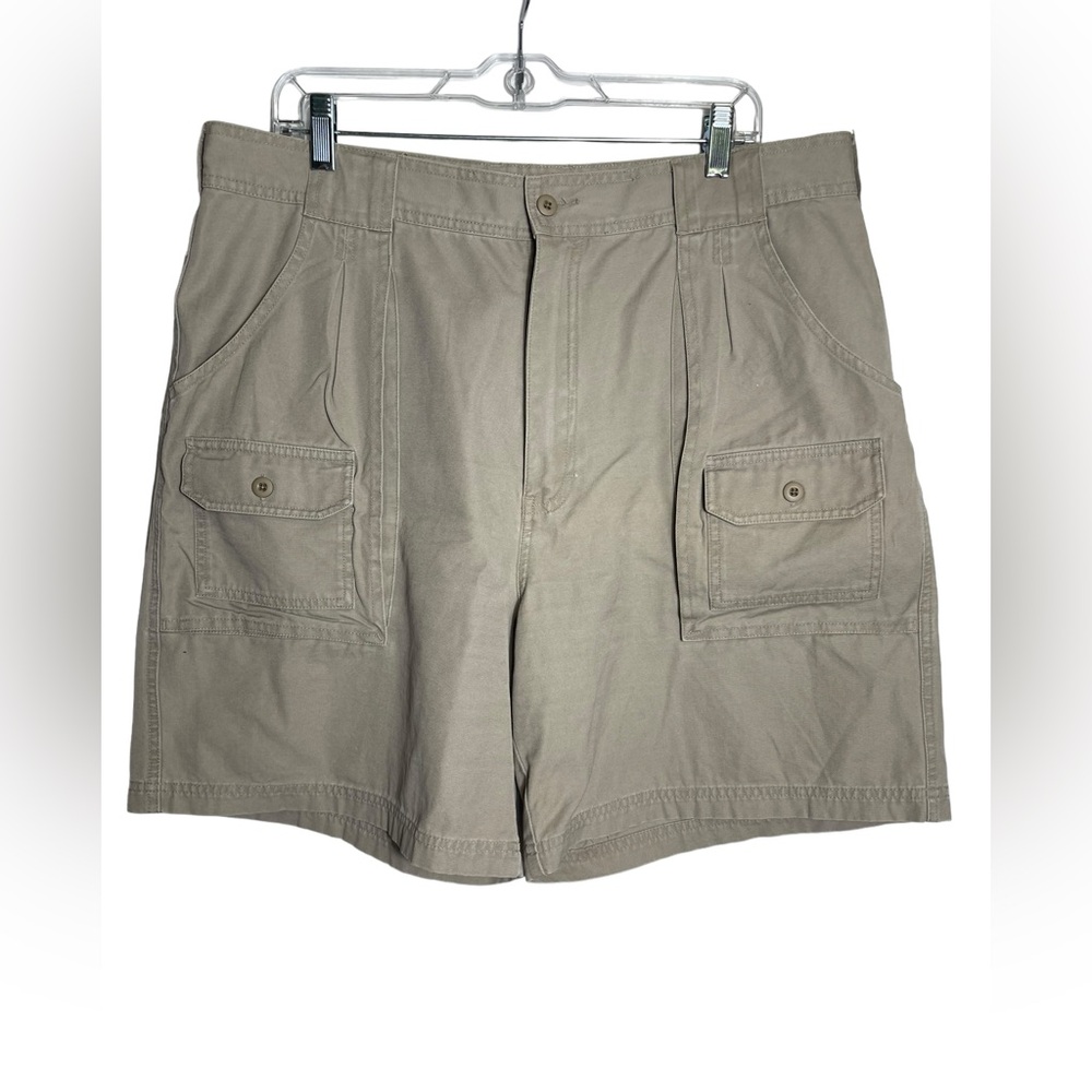 Cabela’s shorts size 18 women’s light beige tan seven‎ pocket hiker shorts